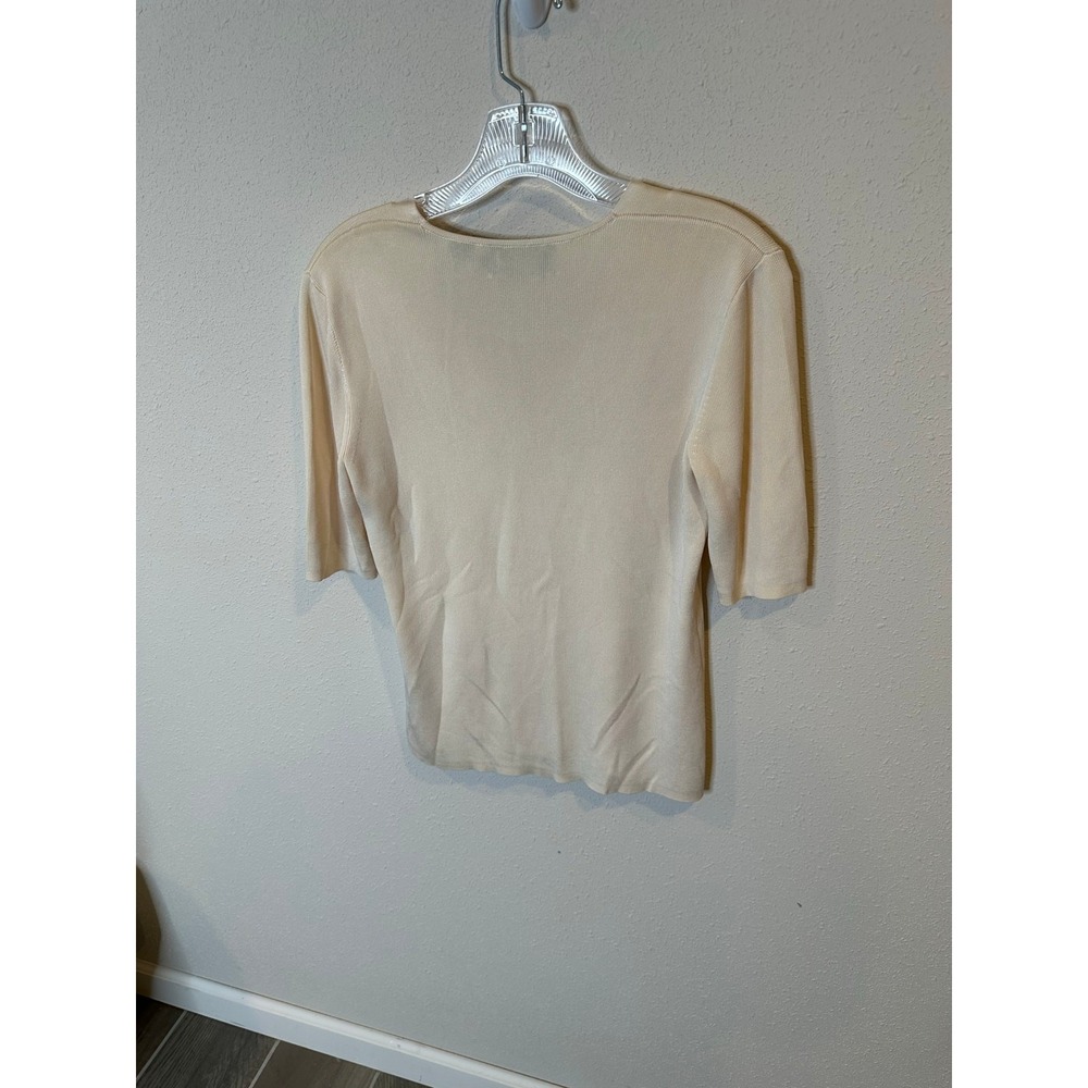 Dana Buchman Womens 100% Silk Ribbed Knit V-Neck Short Sleeve Top Cream Medium - Picture 3 of 3